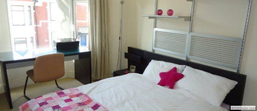 bedroom 2 up 2